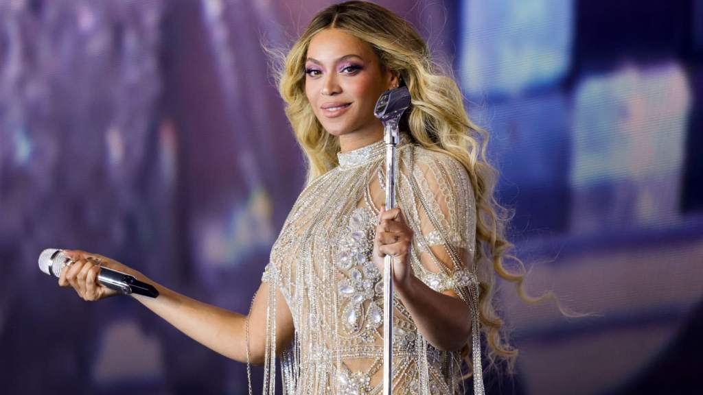 Beyoncé’s Renaissance Tour Hits Theaters in&nbsp;December!