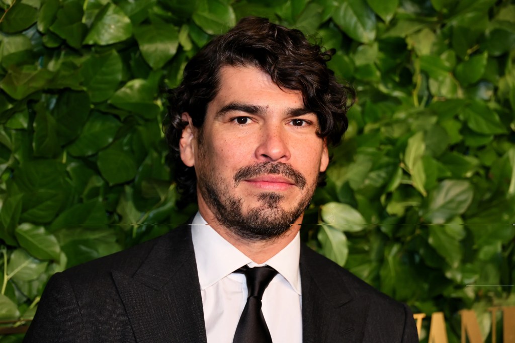 Raúl Castillo Joins Maika Monroe & Mary Elizabeth Winstead In 20th’s ‘The Hand That Rocks The&nbsp;Cradle’