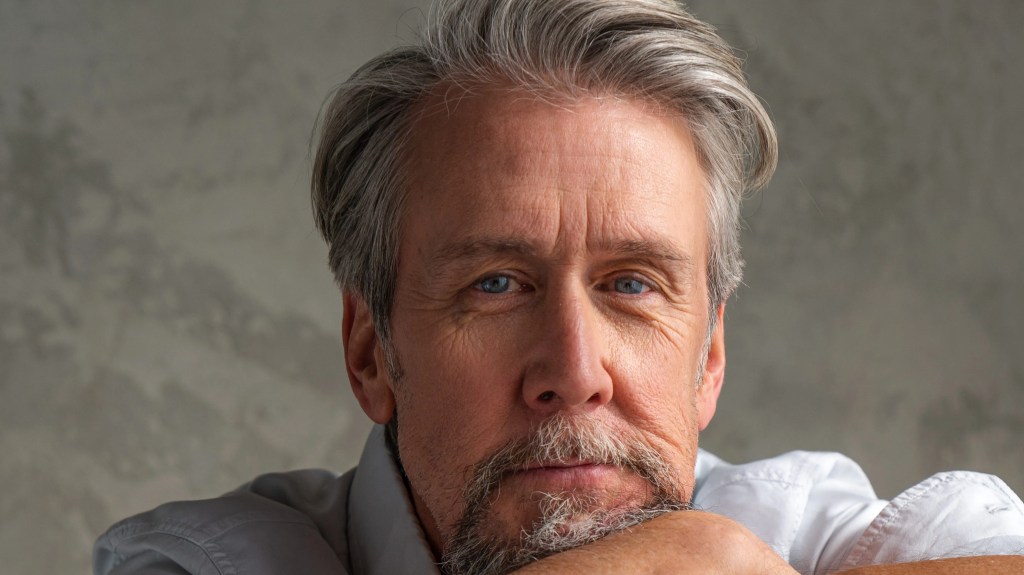 Alan Ruck Joins Cast of ‘Corporate Retreat’