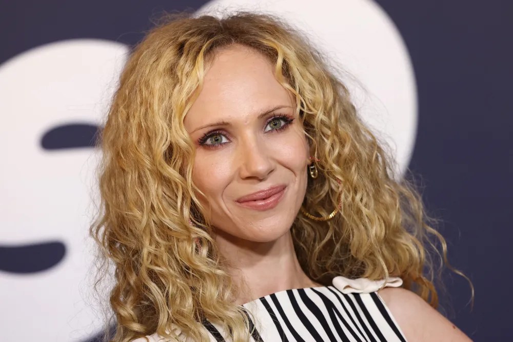 Juno Temple Starring in A24 Drama ‘The Husbands’ for Apple&nbsp;TV+