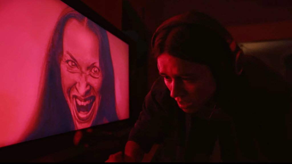 It Wants to Be Heard in the Trailer for ‘The Undertone’