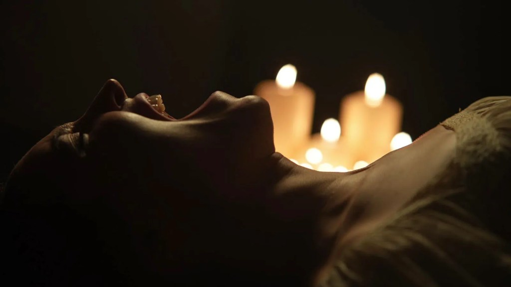 First Look at Samantha Robinson in ‘Birth&nbsp;Night’