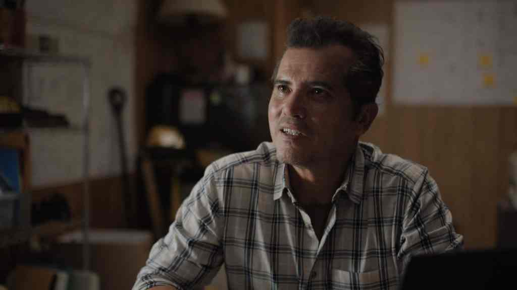 John Leguizamo and More Join Mike Flanagan’s ‘The&nbsp;Exorcist’